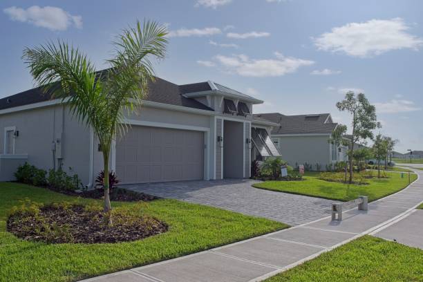 Best Professional Driveway Pavers  in Wellington, OH